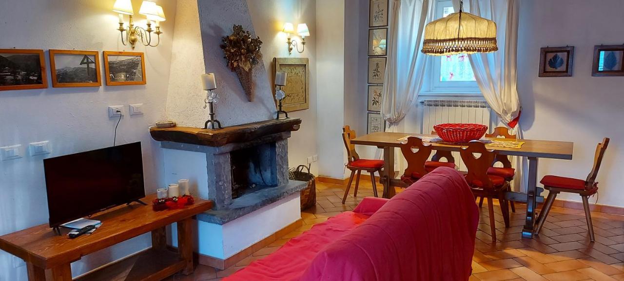 Ferienwohnung Piazza Fiumalbo Citta D'Arte Exterior foto